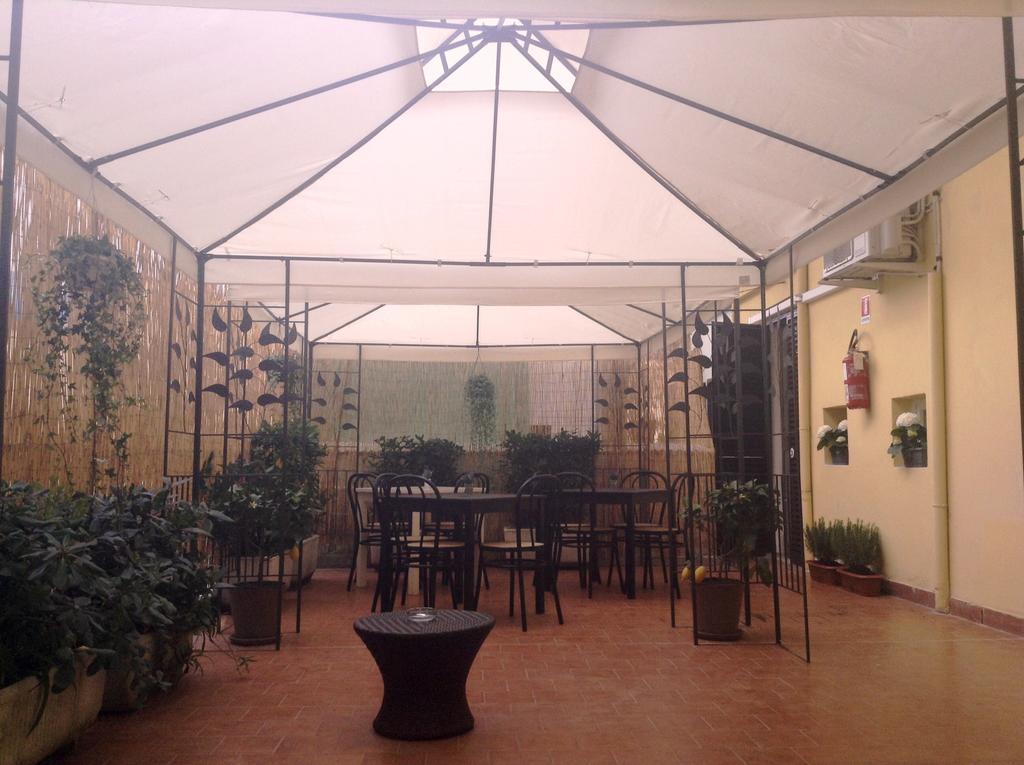 Hotel Bianchi เวียเรจโจ ภายนอก รูปภาพ
